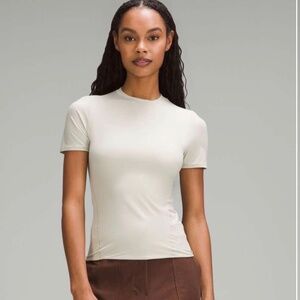 Lululemon Wundermost Ultra-Soft Nulu Hip-length Crew Short Sleeve Shirt Tan